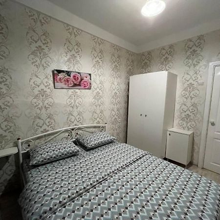 2К Квартира Велика Васильківська 118, Палац Україна Kyiv Exterior photo
